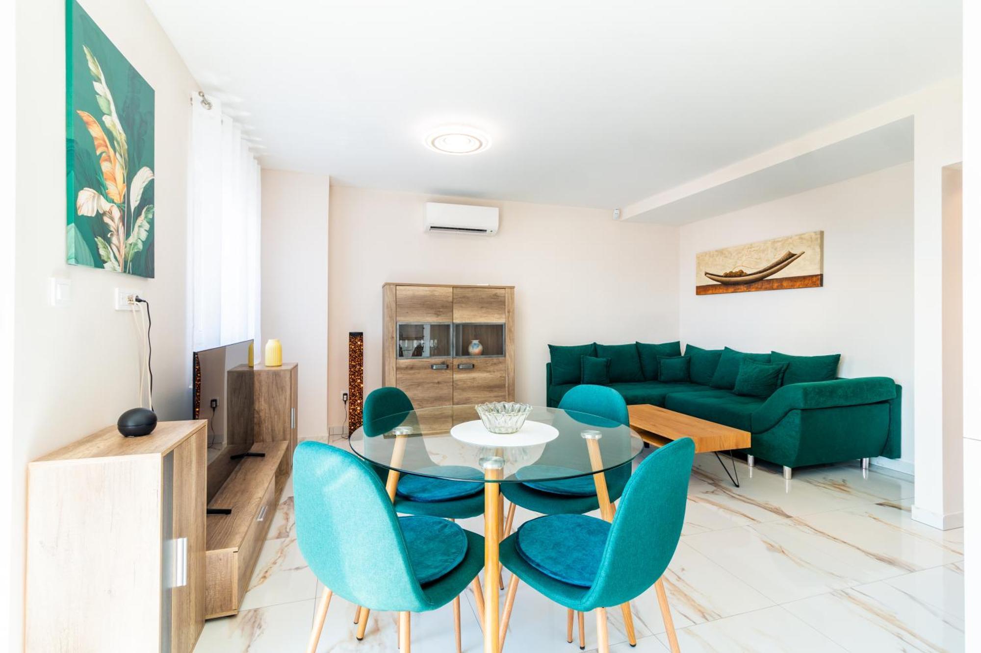 Nela Apartment Kaštela